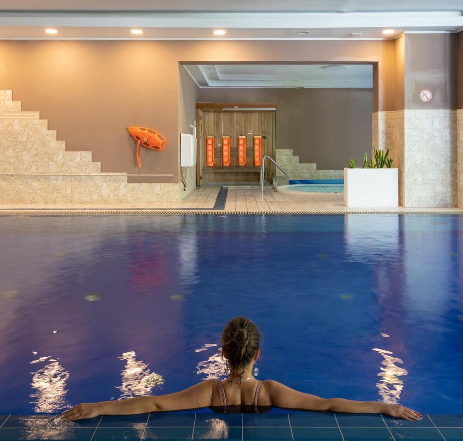 Baginscy Spa ポビエロボ エクステリア 写真